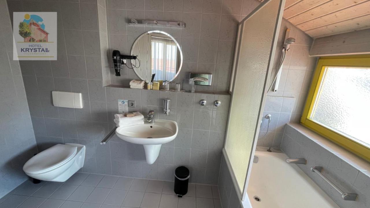 Krystall Hotel Filderstadt Zewnętrze zdjęcie