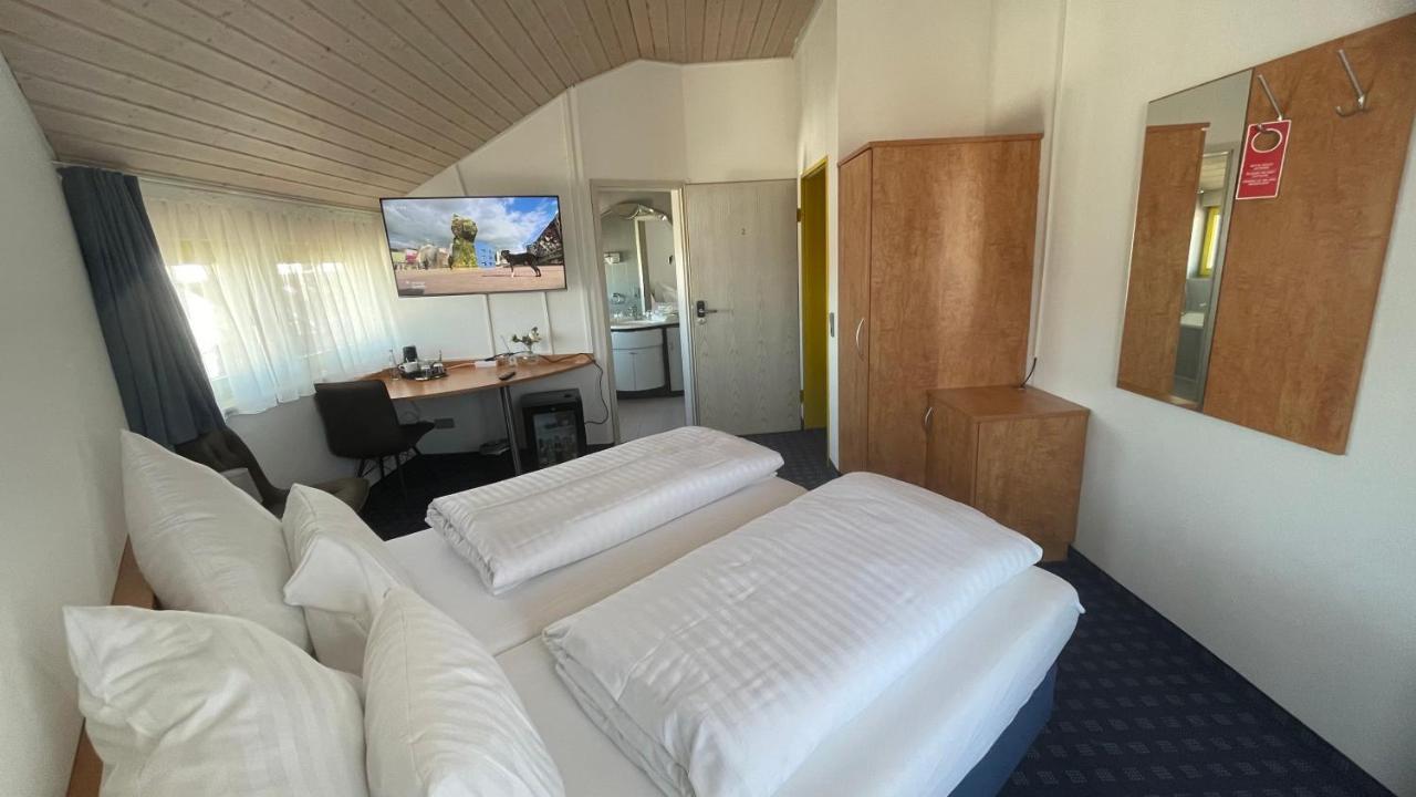 Krystall Hotel Filderstadt Zewnętrze zdjęcie