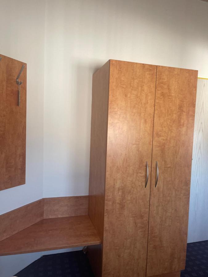 Krystall Hotel Filderstadt Zewnętrze zdjęcie