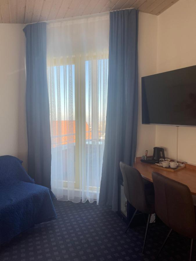 Krystall Hotel Filderstadt Zewnętrze zdjęcie