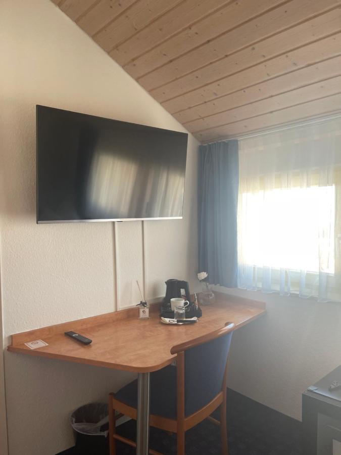 Krystall Hotel Filderstadt Zewnętrze zdjęcie