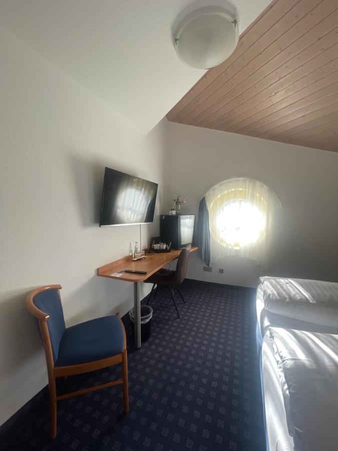 Krystall Hotel Filderstadt Zewnętrze zdjęcie